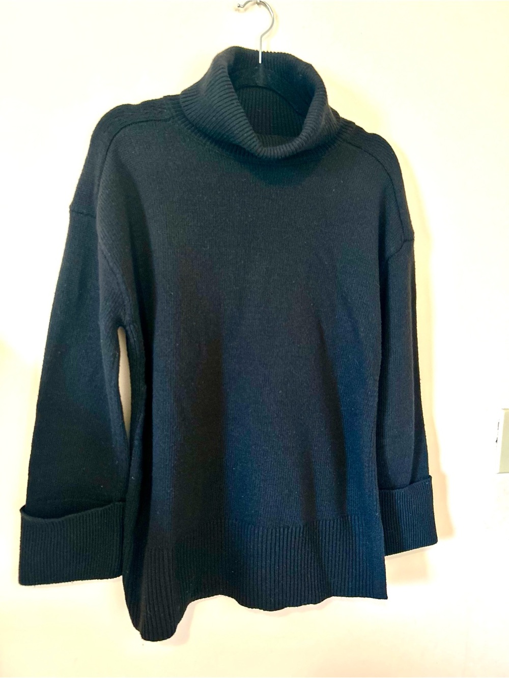 Talbots Black Turtleneck Sweater M Heavy Weight Ribbed Knit Pullover EUC